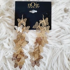 Noir butterfly earrings
